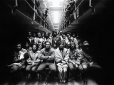 Indians of All Tribes occupano carcere Alcatraz by ART KANE